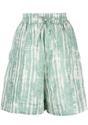 Toogood The Diver tie-dye shorts - Green