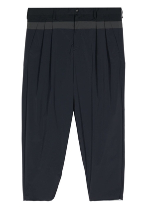Kolor pleated tapered trousers - Blue