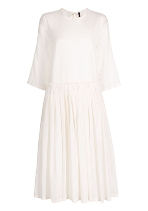 Sara Lanzi round-neck pleated midi-dress - White