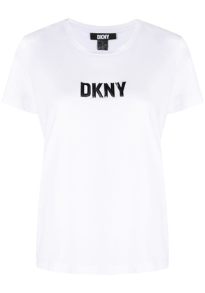 DKNY logo-reflective short-sleeve T-shirt - White