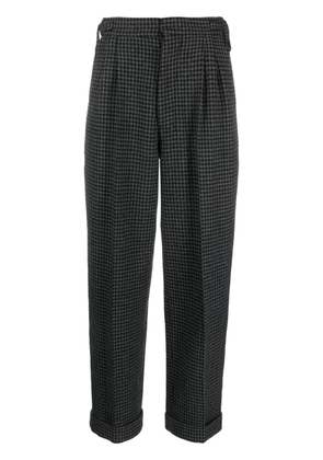 Nanushka houndstooth-pattern cropped trousers - Black