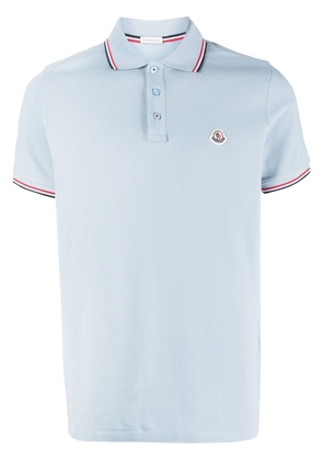 Moncler logo-patch short-sleeved polo shirt - Blue