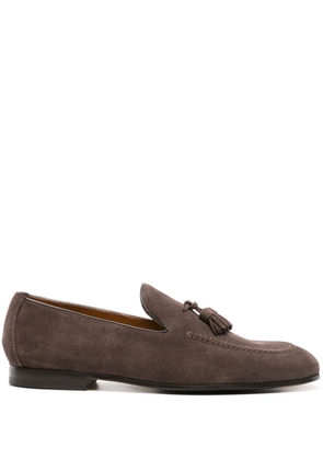 Doucal's tassel-detail suede loafers - Brown