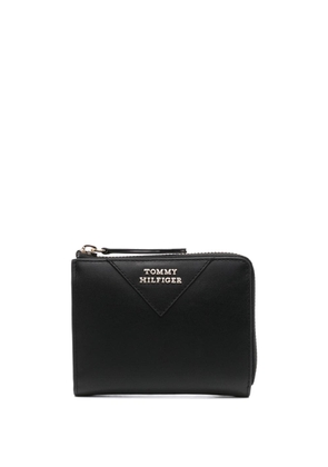 Tommy Hilfiger medium logo-lettering leather wallet - Black