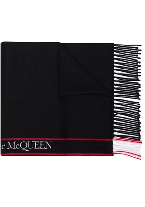 Alexander McQueen logo-tape fringed scarf - Black