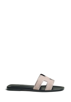 Hermès Pre-Owned Oran rhinestone-embellished sandals - Pink