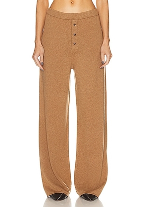 Guest In Residence Everywear Pant in Almond - Brown. Size L (also in ).