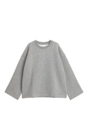 Oversized Sweatshirt - Grey