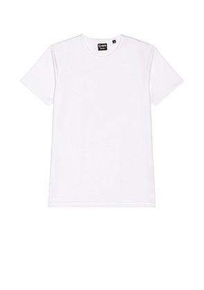Cuts Crew Split Hem T-Shirt in White. Size XL/1X.