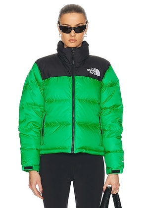 The North Face 1996 Retro Nuptse Jacket in Optic Emerald - Green. Size L (also in M, S, XL, XS).