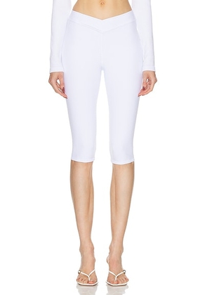 alo Airbrush V-cut Define Capri Legging in White - White. Size L (also in S).
