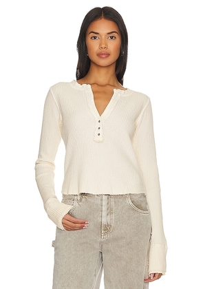Free People Colt Top in Ivory. Size L, S, XL.