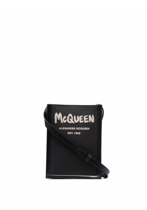 Alexander McQueen mini graffiti-print messenger bag - Black