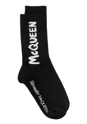 Alexander McQueen logo-intarsia ribbed socks - Black