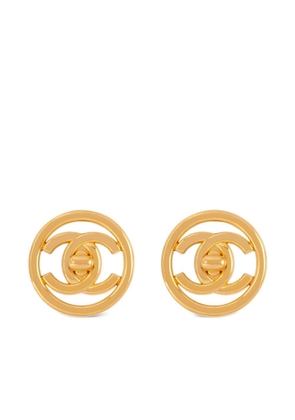 CHANEL Pre-Owned 1997 CC Turn-Lock clip-on earrings - Gold