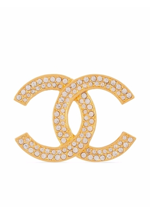 CHANEL Pre-Owned 1980s CC crystal-embellished brooch - Gold