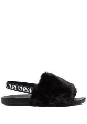 Versace Jeans Couture faux-fur slingback sandals - Black