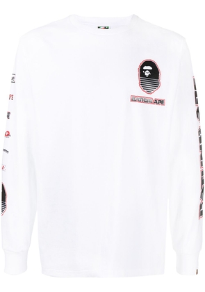 A BATHING APE® logo-print long-sleeve T-shirt - White