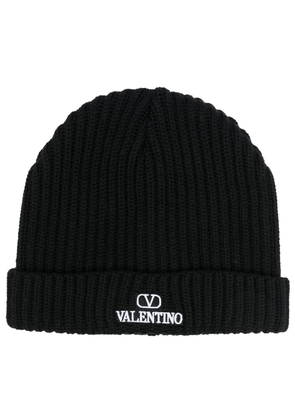 Valentino Garavani VLogo-embroidered ribbed wool beanie - Black