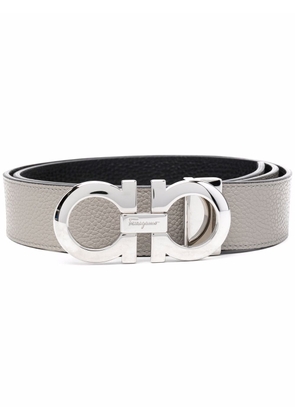 Ferragamo Gancini logo-buckle reversible leather belt - Grey