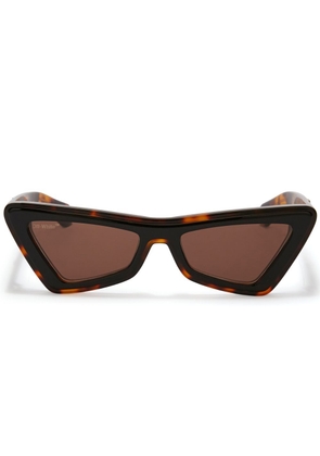 Off-White Artemisia cat-eye sunglasses - Brown