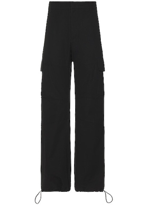 Givenchy Arched Cargo Pants in Black - Black. Size 52 (also in ).
