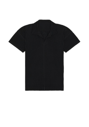 Homme Plisse Issey Miyake Homme Plisse Issey Miyak Pleated Polo in Black - Black. Size 3 (also in ).