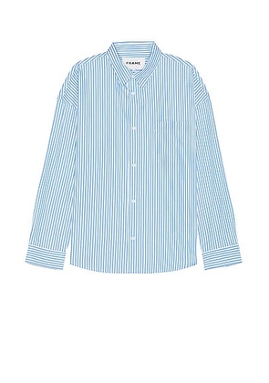 FRAME Relaxed Cotton Shirt in Blue Stripe - Blue. Size S (also in XL/1X).