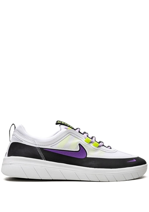 Nike SB Nyjah Free 2 sneakers - White