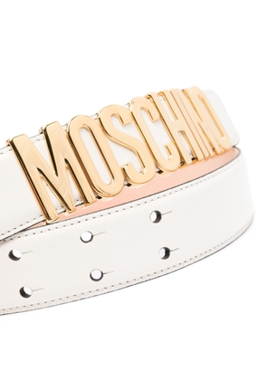 Moschino logo-buckle leather belt - White