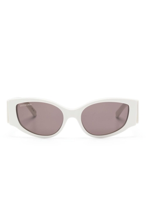 Balenciaga Eyewear logo-print oval-frame sunglasses - White