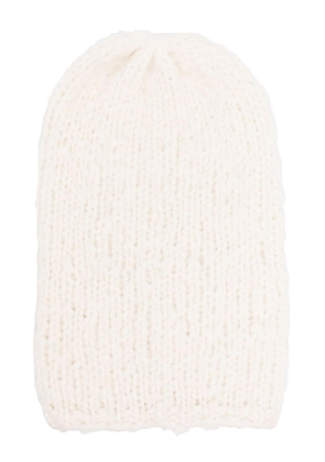 Wild Cashmere Wilew ruched knitted beanie - Neutrals