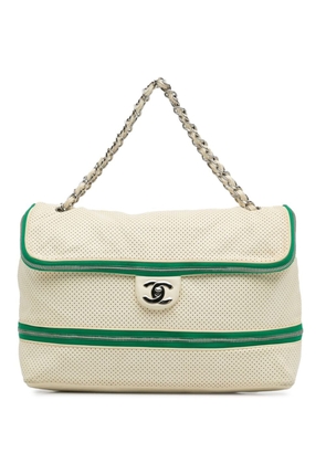 CHANEL Pre-Owned 2008-2009 Perforated Expandable shoulder bag - White