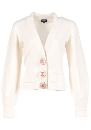 CHANEL Pre-Owned 1986-1988 oversized CC buttons V-neck cashmere cardigan - White