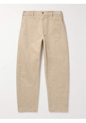 De Bonne Facture - Balloon Barrel-Leg Cotton and Linen-Blend Corduroy Trousers - Men - Neutrals - IT 46