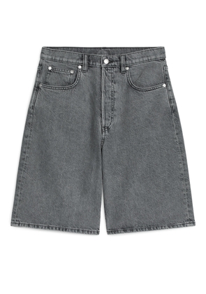 Loose Denim Shorts - Grey