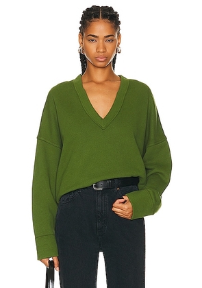 Citizens of Humanity Ronan V Neck Top in Fern - Dark Green. Size S (also in ).