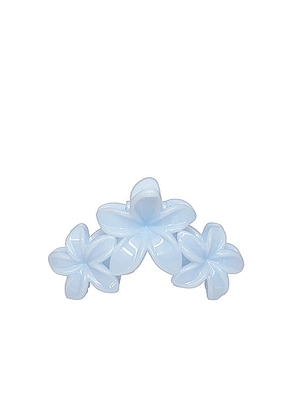 Emi Jay Miss Super Bloom Clip in Jelly Cloud - Blue. Size all.
