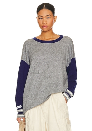 The Laundry Room Cashmere Sport Sweater in Grey. Size S.