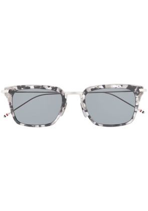 Thom Browne Eyewear Wayfarer rectangular-frame sunglasses - Grey