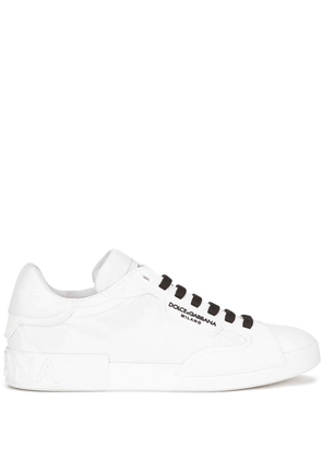 Dolce & Gabbana logo-print lace-up sneakers - White