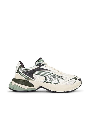 Puma Select Velophasis Technisch Sneaker in Warm White  Green Fog  & Dark Coal - White. Size 10 (also in 10.5, 11, 11.5, 12, 13, 7, 8, 8.5, 9, 9.5).