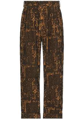 Beams Plus 2 Pleats Trouses Print in Brown - Brown. Size M (also in S, XL/1X).