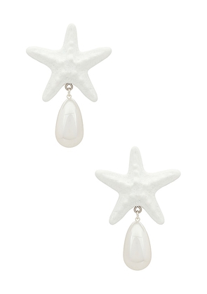 Julietta Starfish Drop Earrings in White.