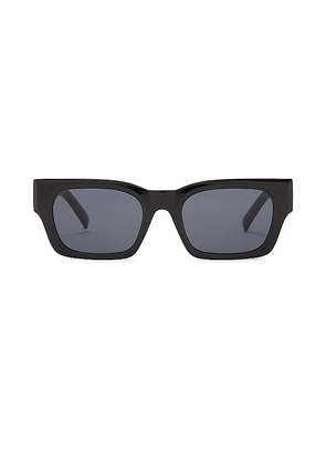 Le Specs Shmood Sunglasses in Black.