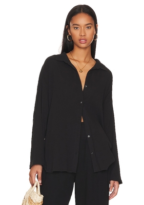 Seafolly Classic Beach Shirt in Black. Size L, S, XS.