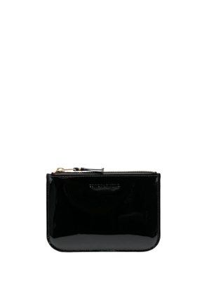 Comme Des Garçons Wallet logo-debossed patent leather wallet - Black