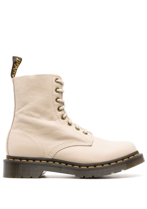 Dr. Martens 1460 Pascal Virginia leather boots - Neutrals
