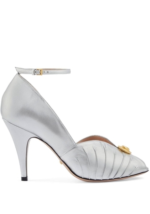 Gucci GG-plaque metallic-leather sandals - Silver