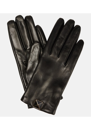 Valentino Garavani Roman Stud leather gloves